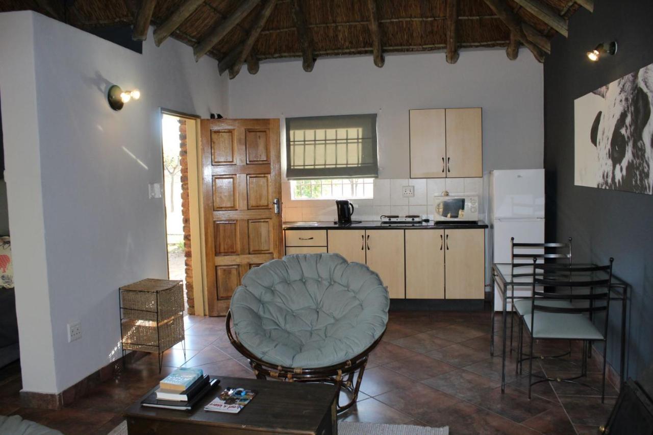 Little Swift Chalets Kophou ภายนอก รูปภาพ